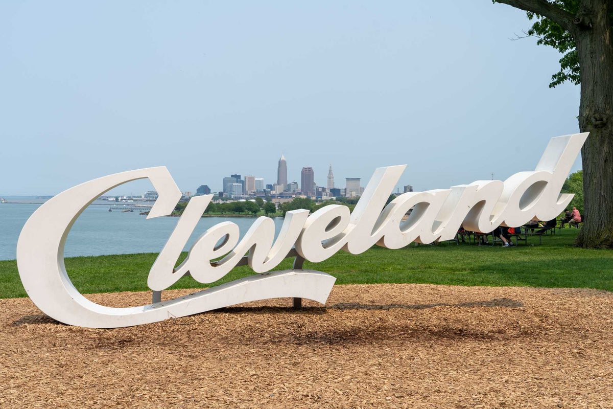 Cleveland Script Canvas Bag