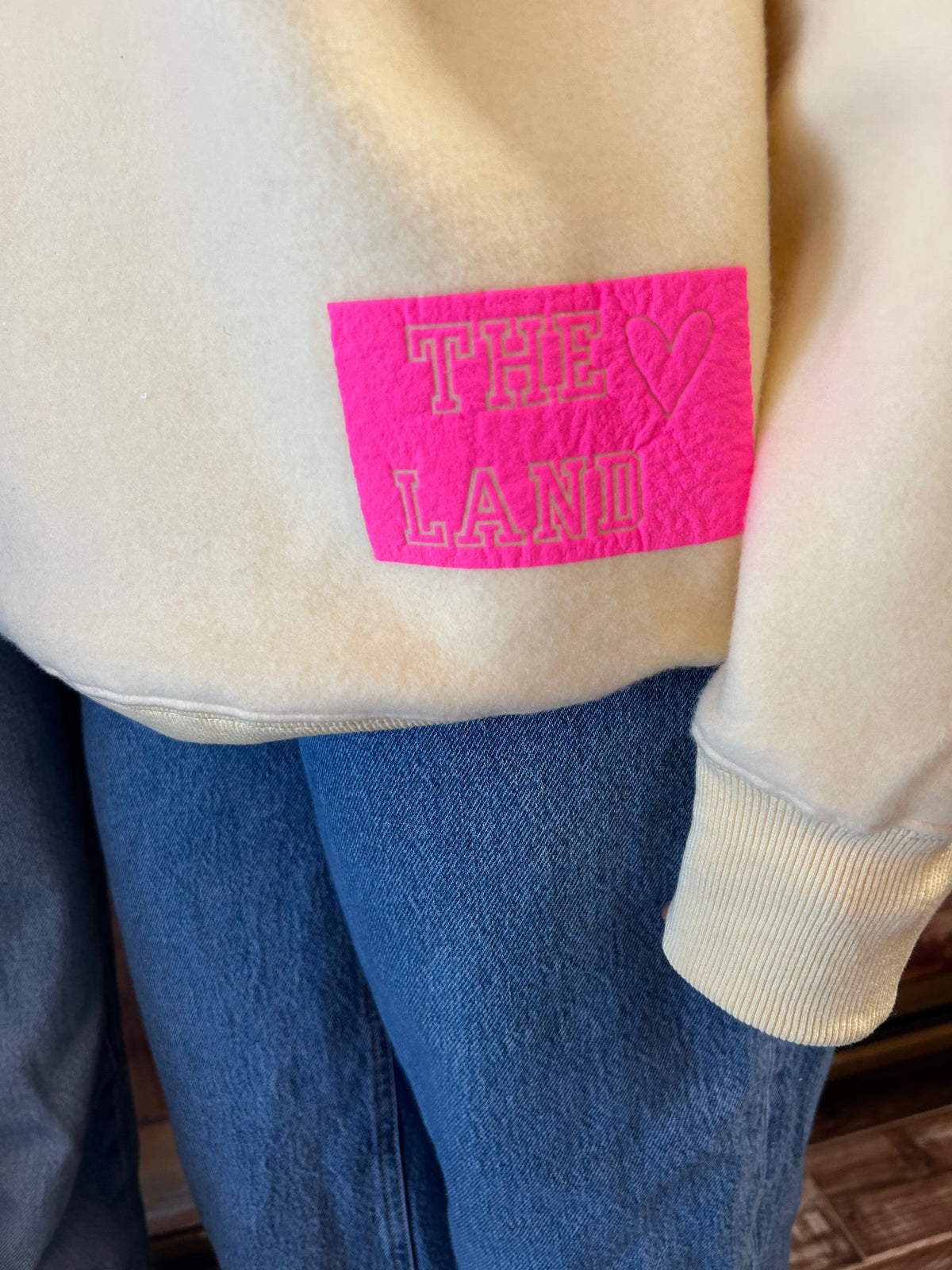 Reversible Spring Mock Necks CLEVELAND/The Land