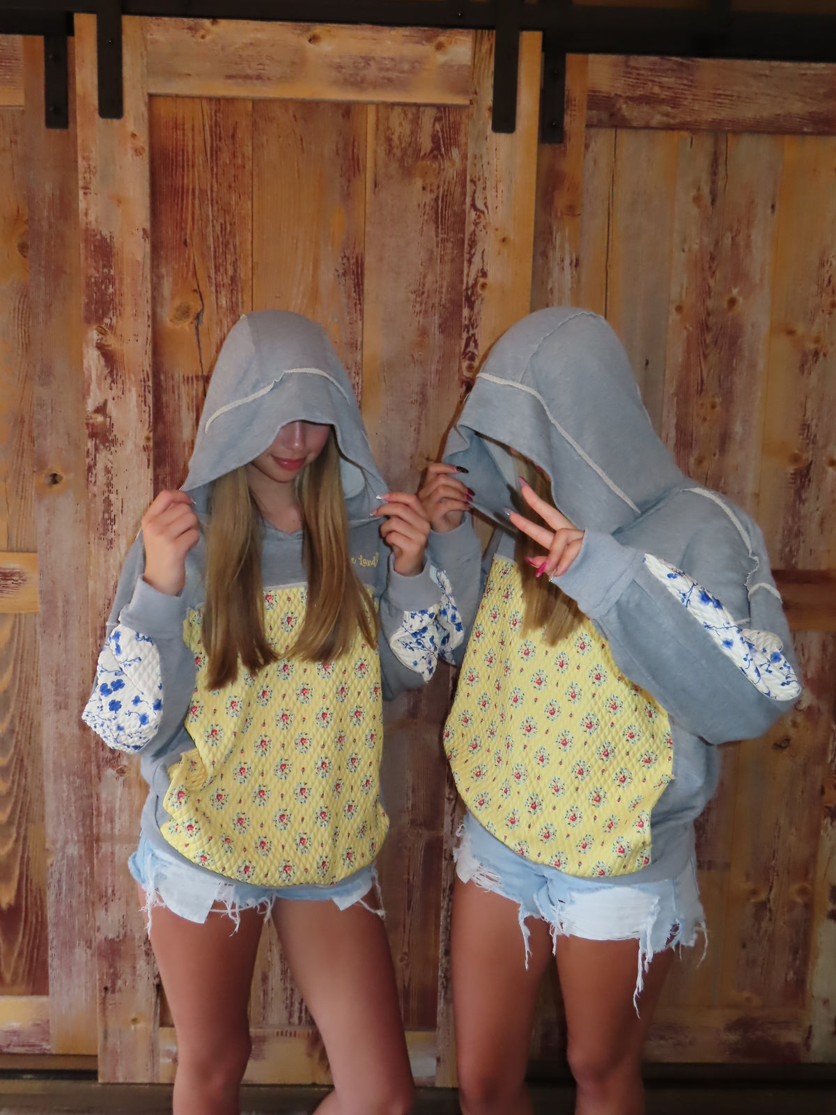 Boho Oversized Patchwork Floral The Land hoodie