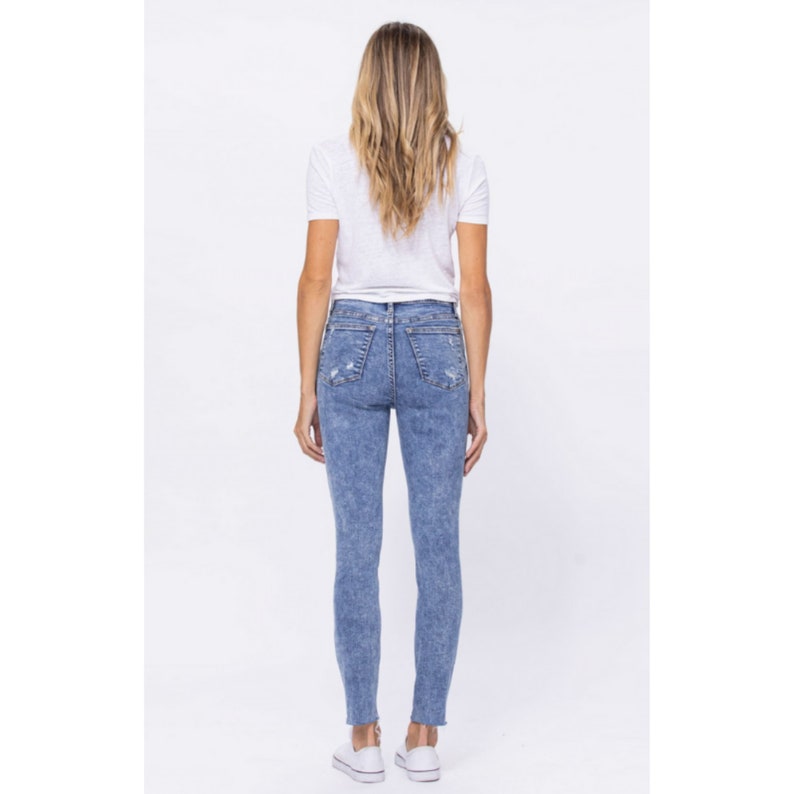 Judy Blue High Rise Acid Wash destroyed skinny